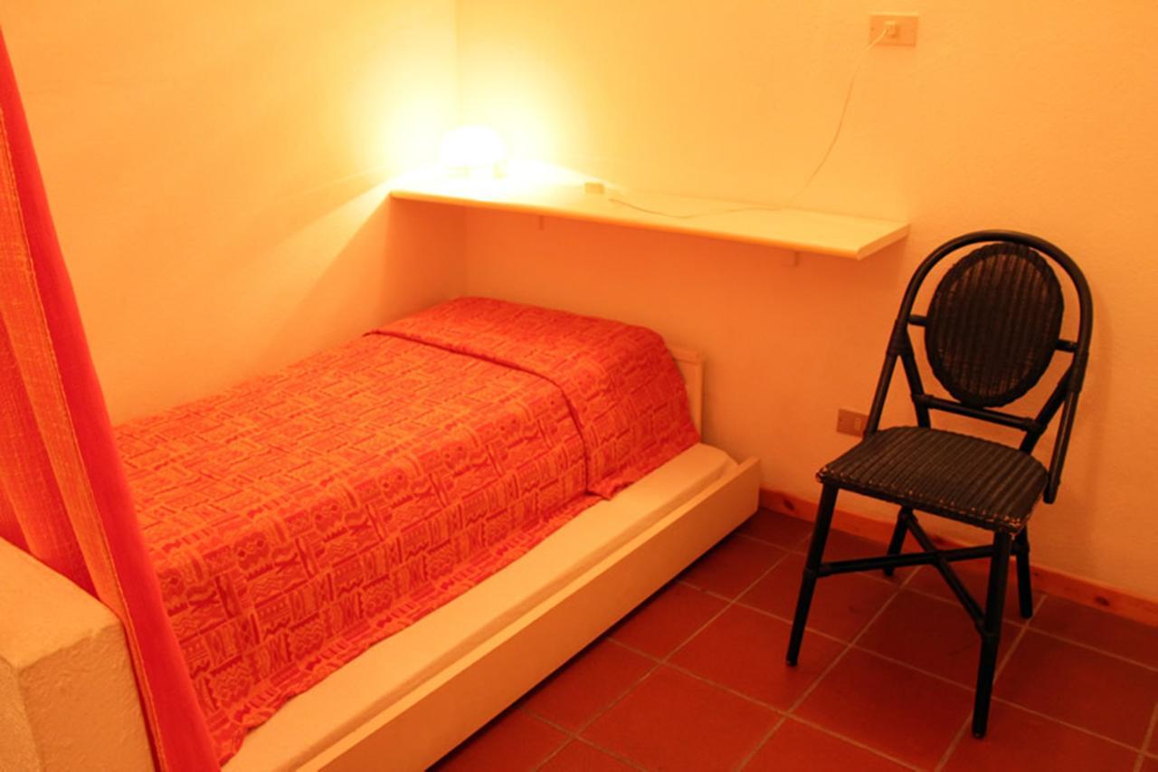 Residence Portolaconia Appartamenti Cannigione Chambre photo