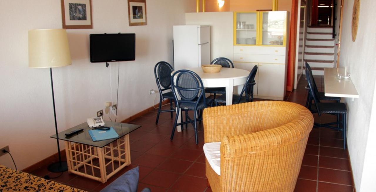 Residence Portolaconia Appartamenti Cannigione Chambre photo